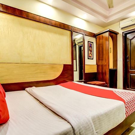 Spot Inn Hostel New Delhi Exterior foto