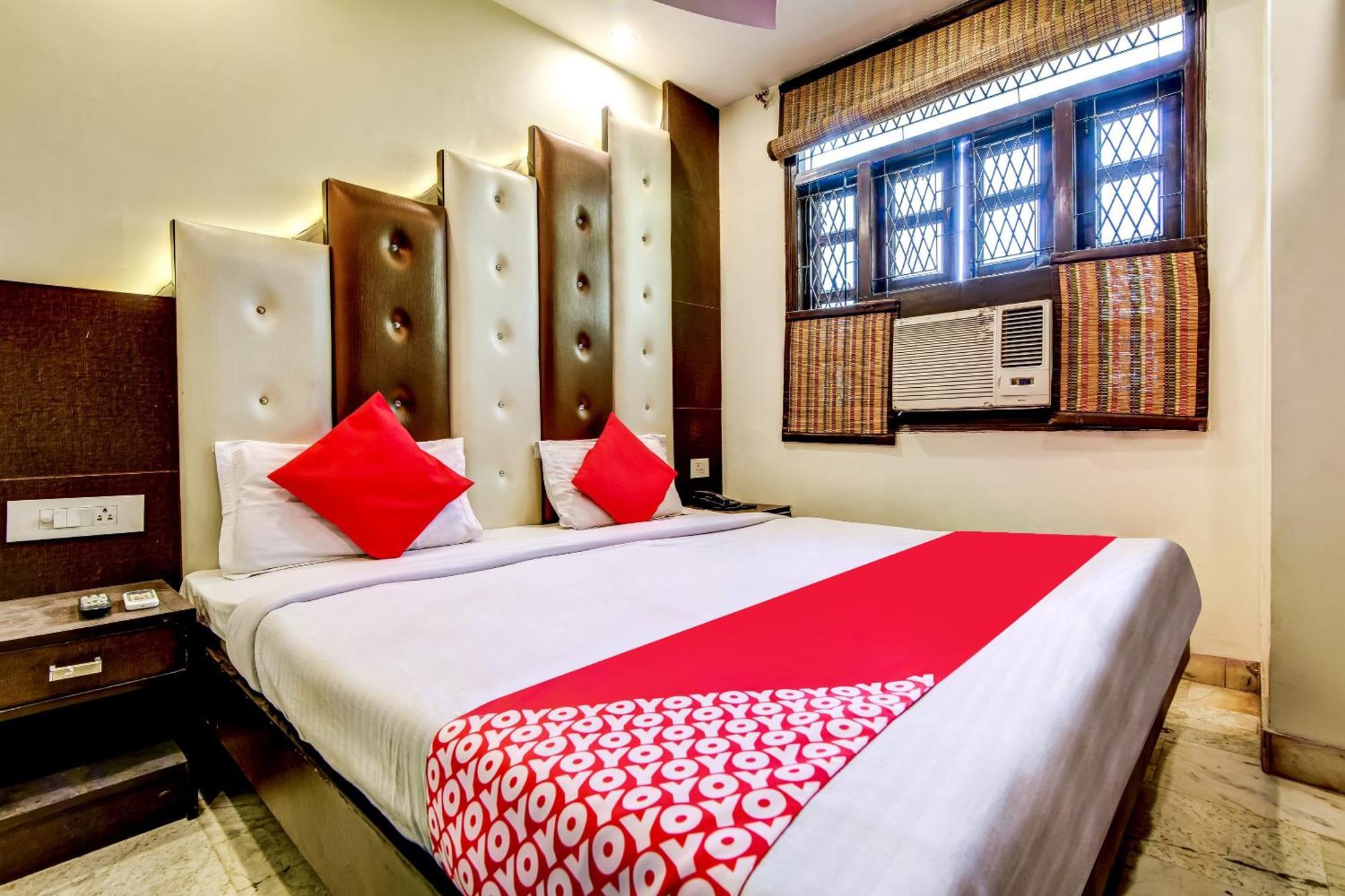 Spot Inn Hostel New Delhi Exterior foto