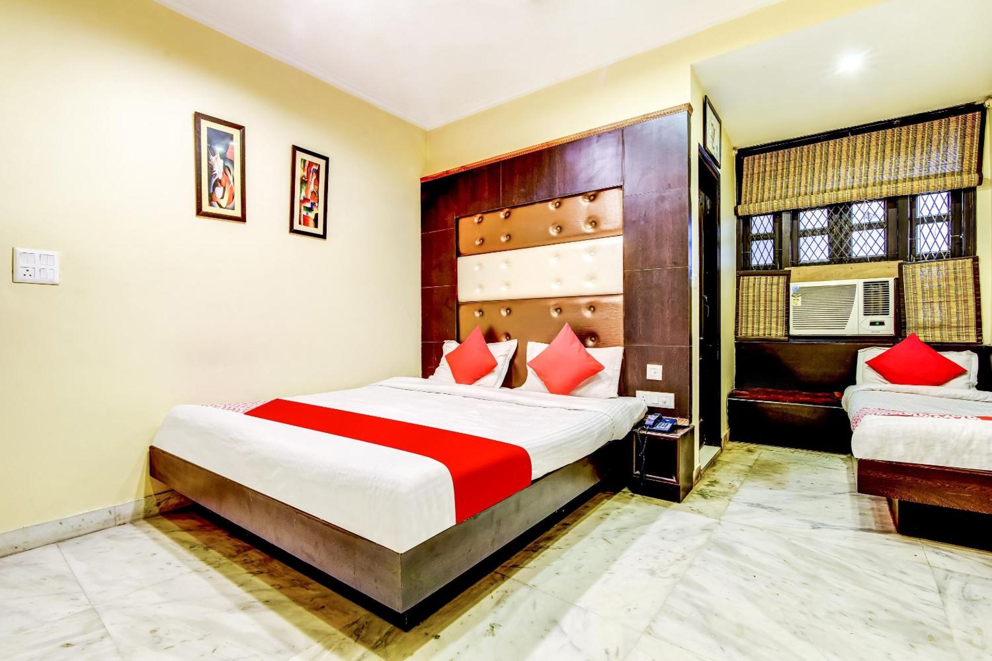 Spot Inn Hostel New Delhi Exterior foto