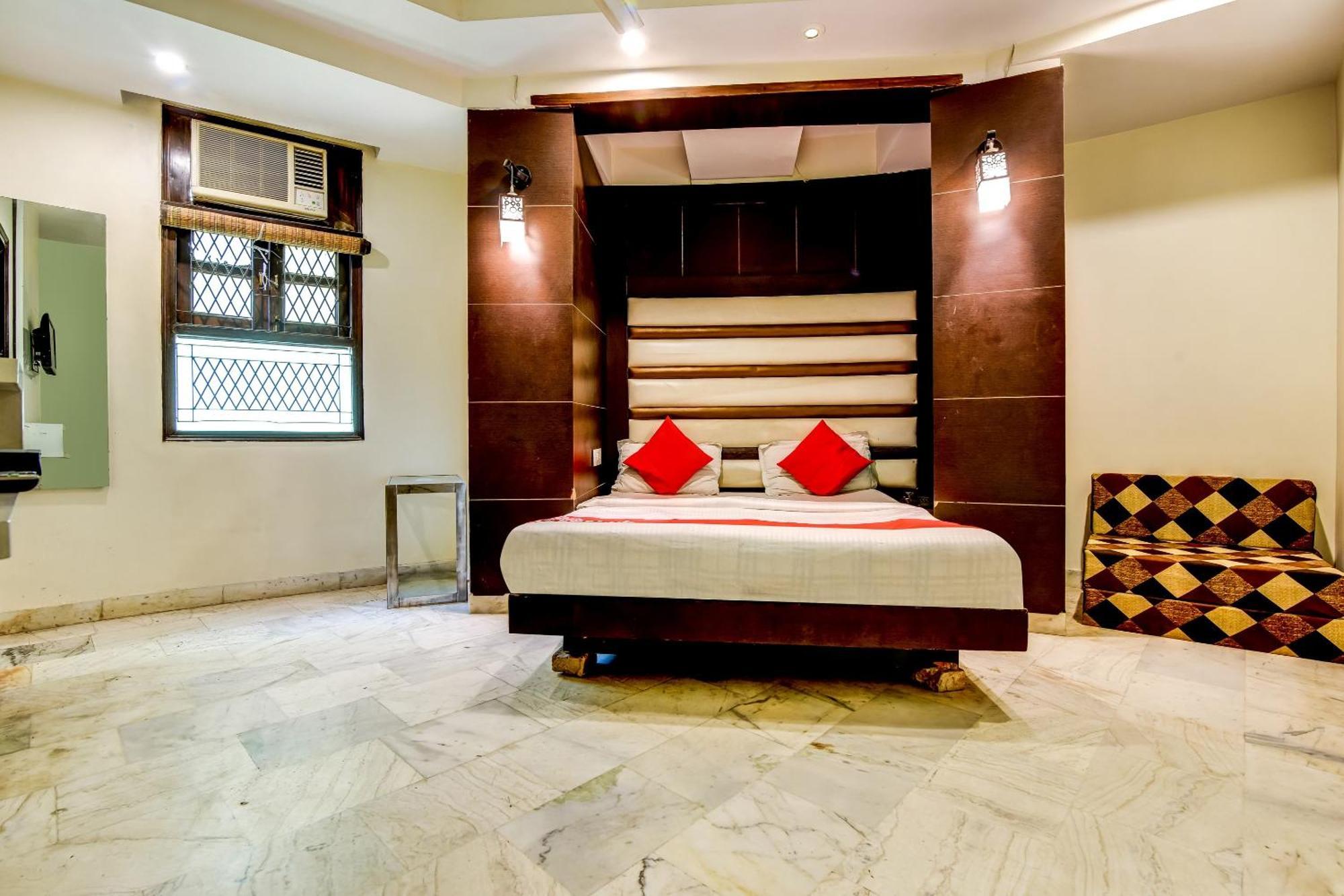Spot Inn Hostel New Delhi Exterior foto