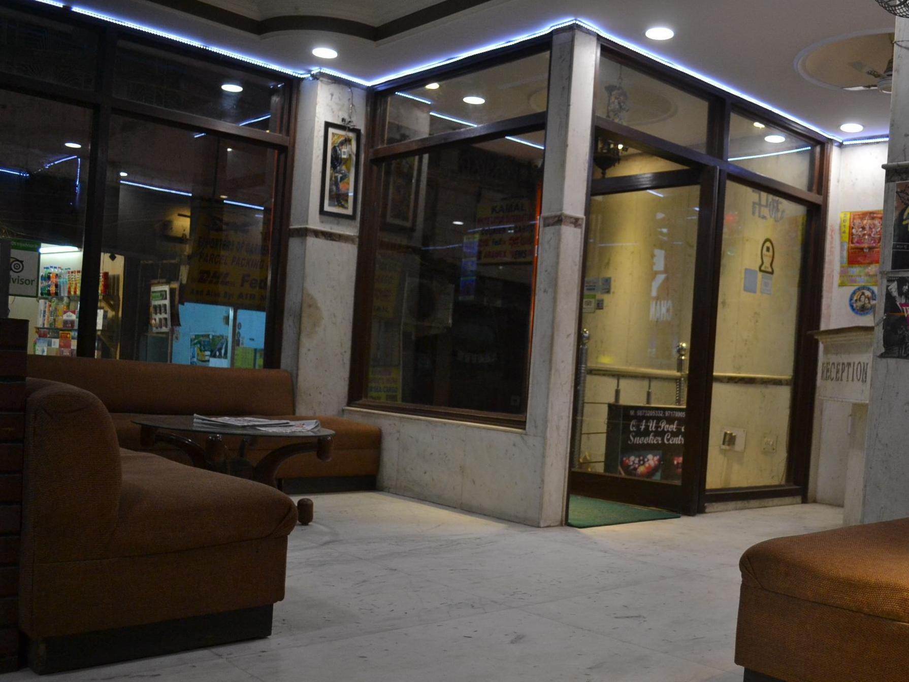Spot Inn Hostel New Delhi Exterior foto